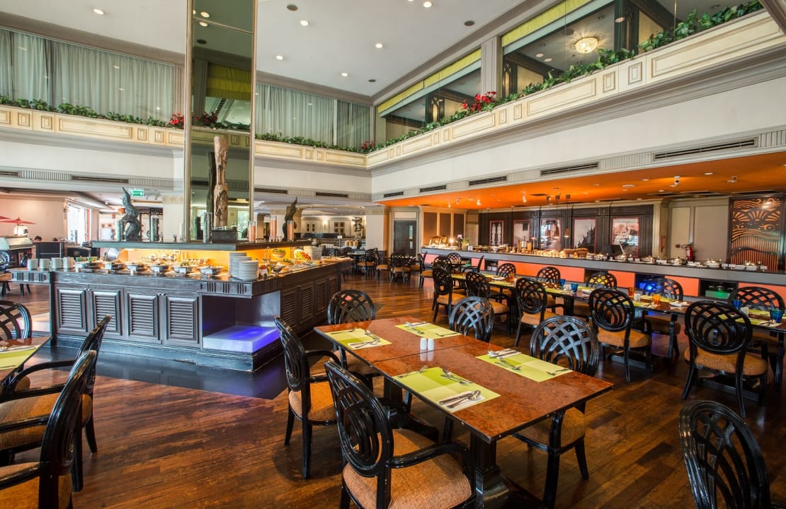 Gastro Hotel Holiday Inn Chiangmai