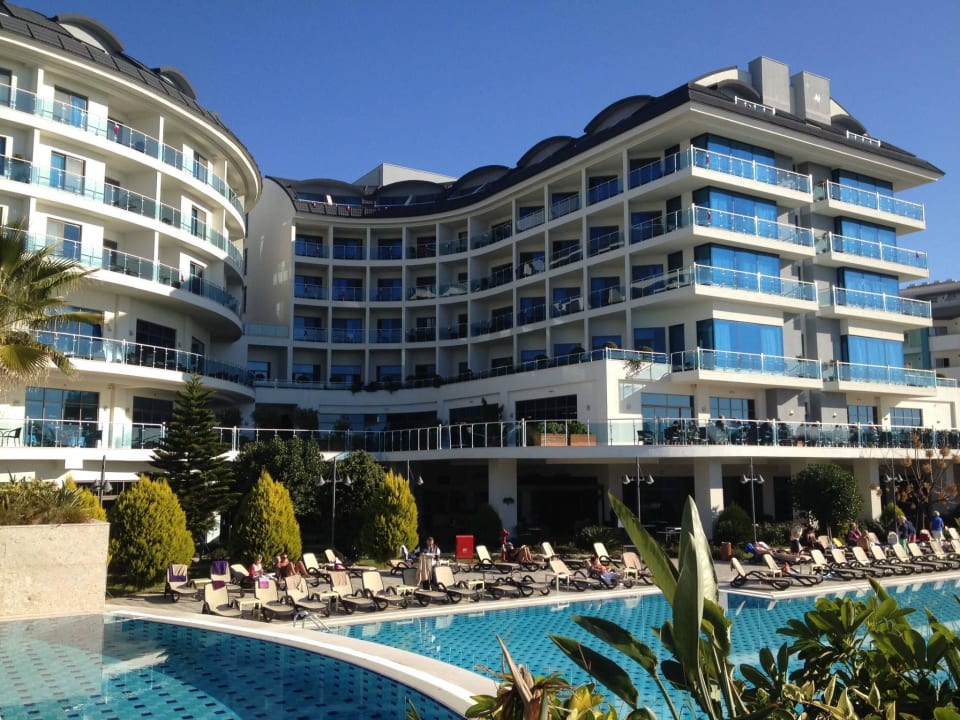 Hotel vom Strand aus Commodore Elite Suites & Spa - Adults only