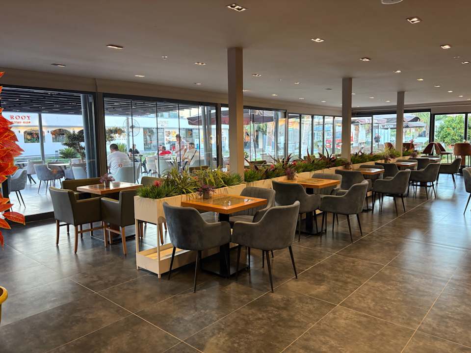 Gastro Hotella Resort & Spa