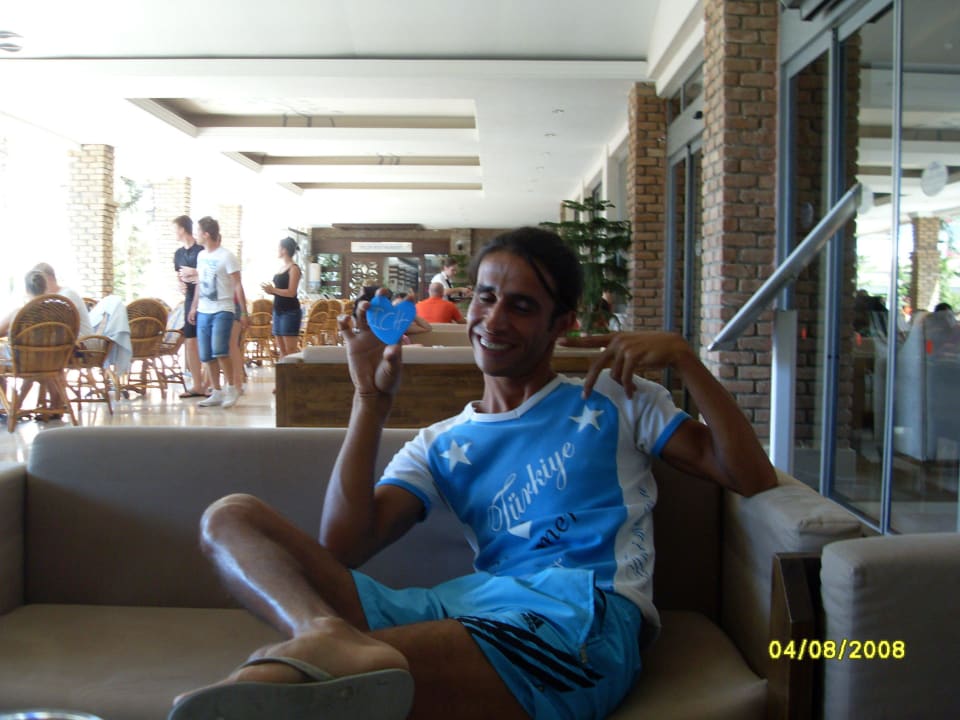 Leon Seaden Corolla Hotel