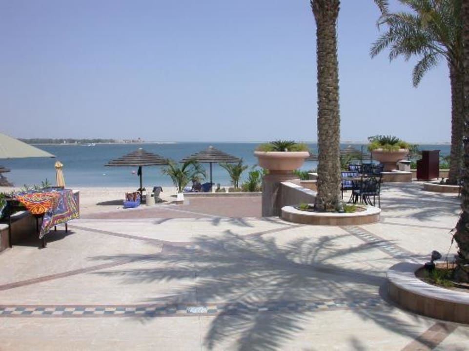 Wunderbar Al Raha Beach Resort & Spa