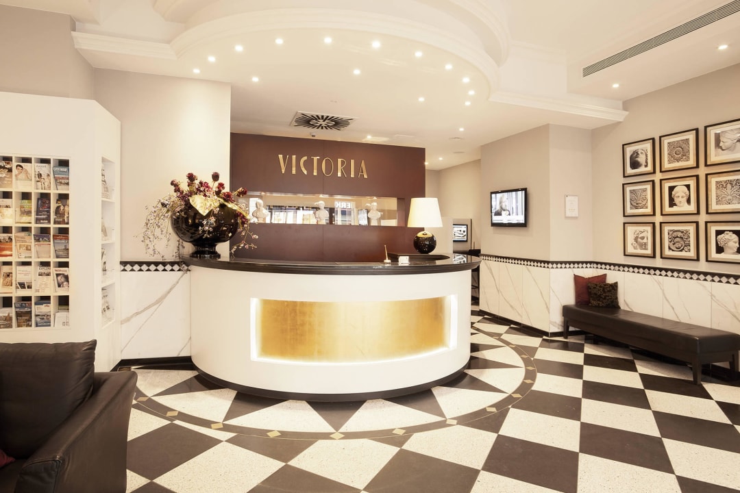 Rezeption Victoria Hotel