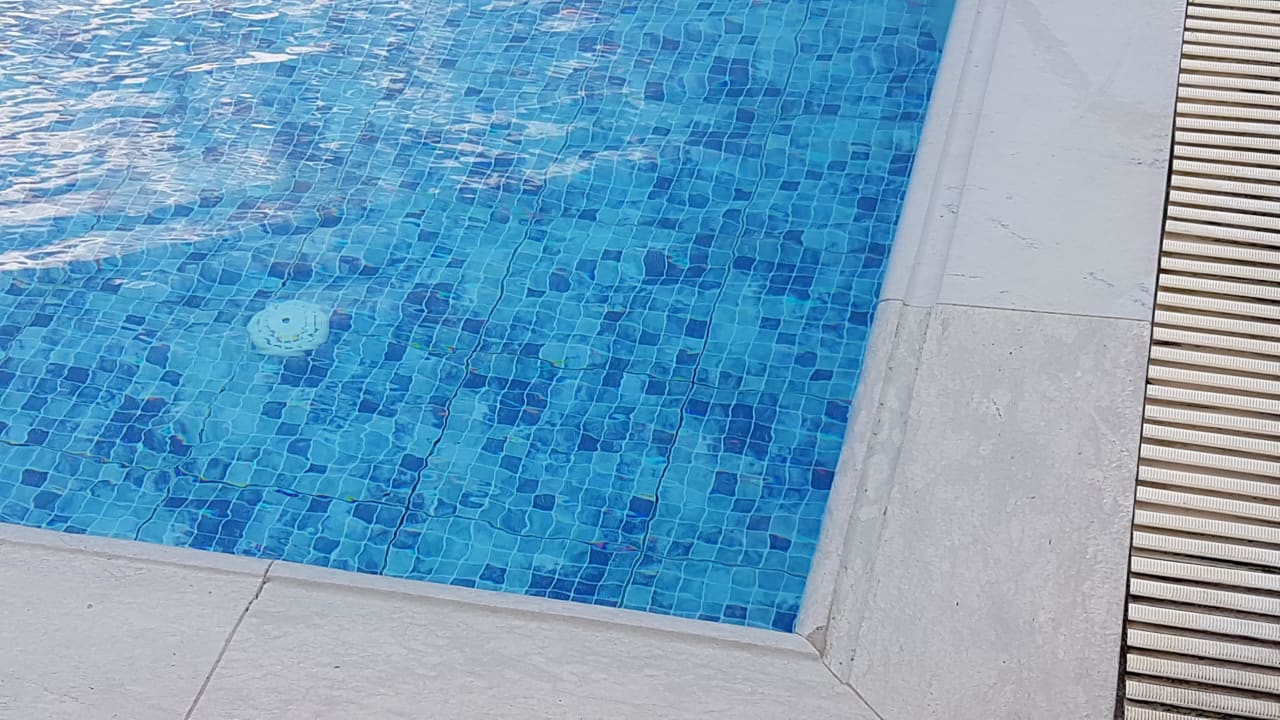 Ruhepool Grünspan in den Fugen  TUI BLUE Oceanis Beach and Spa Resort