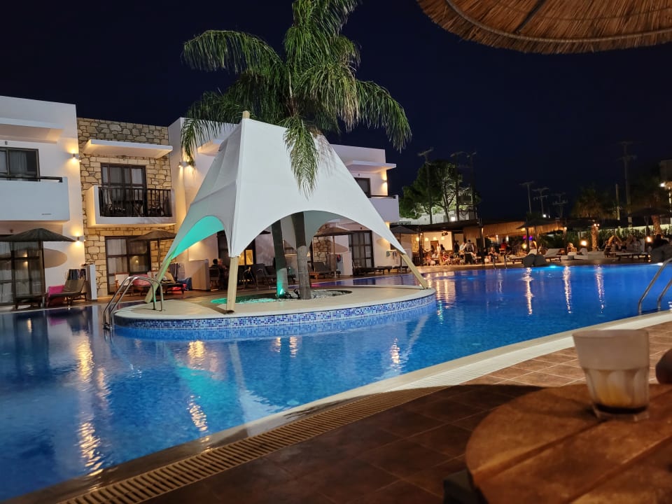 Pool The Costa Lindia Blue Star - Adults only