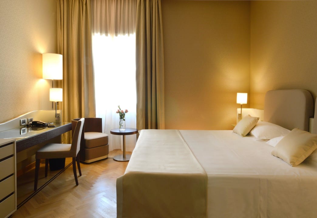 Urban Classic Room- approx 20/23 sqm Hotel Palazzo Esedra