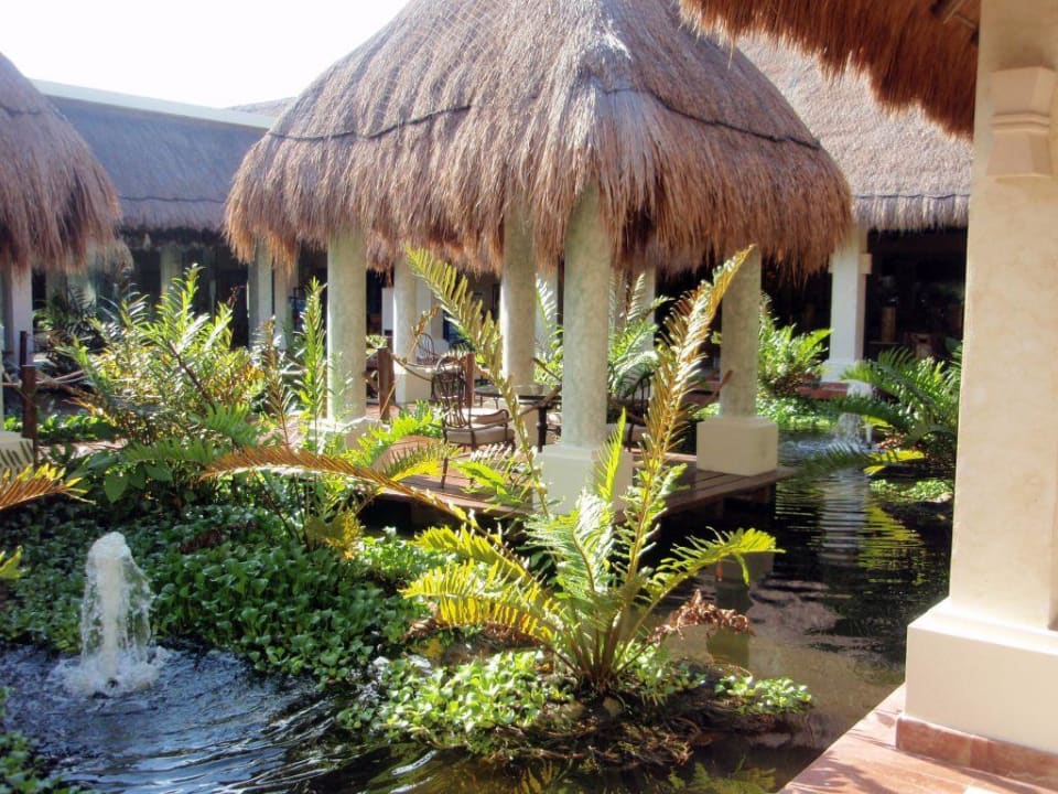 Themen-Restaurant Grand Palladium Select White Sand Resort & Spa