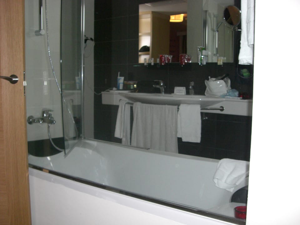 Blick vom Bett R2 Romantic Fantasia Suites - Adults only