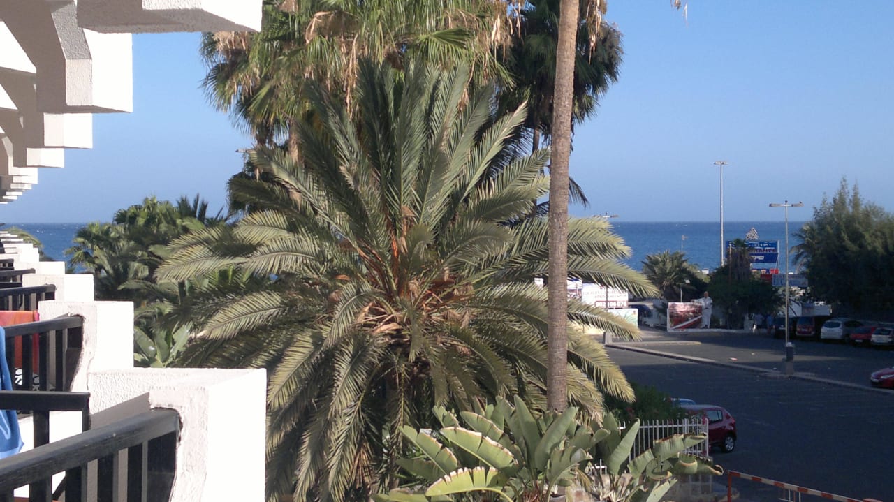 Blick vom Balkon Corallium Beach by Lopesan Hotels - Adults only