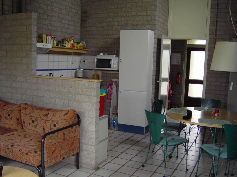 Teil vom Wohnbereich und Küche Roompot Weerterbergen