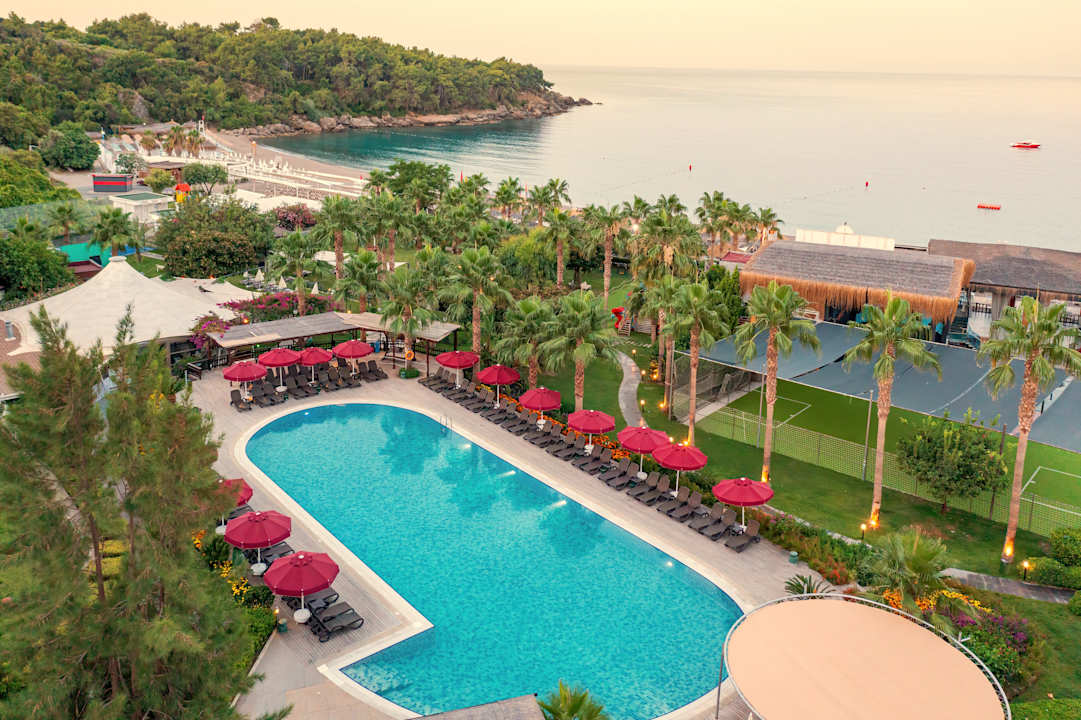 Außenansicht Justiniano Deluxe Resort