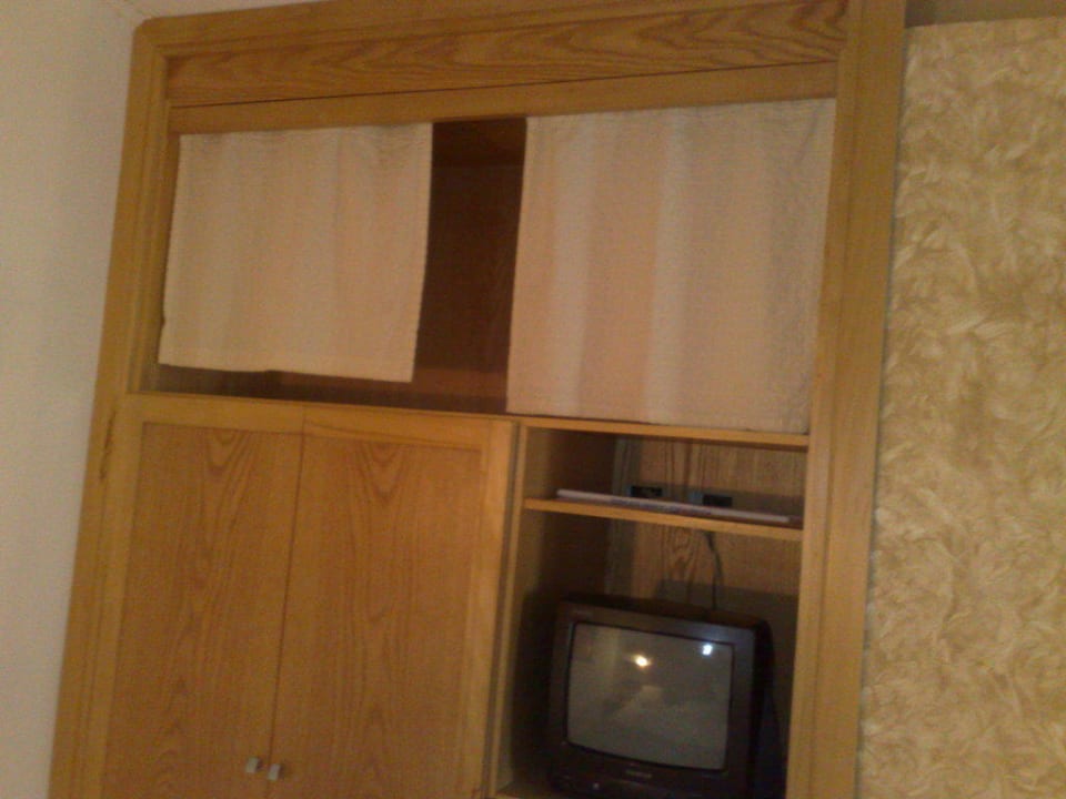 Kleiderschrank fur zwei Ghazala Beach