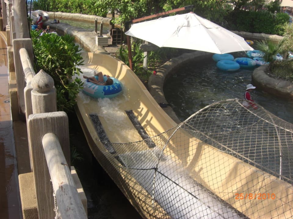 Wild Wadi Park Jumeirah Beach Hotel