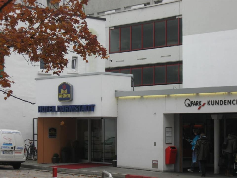 Hotel-Eingang Best Western Hotel Darmstadt