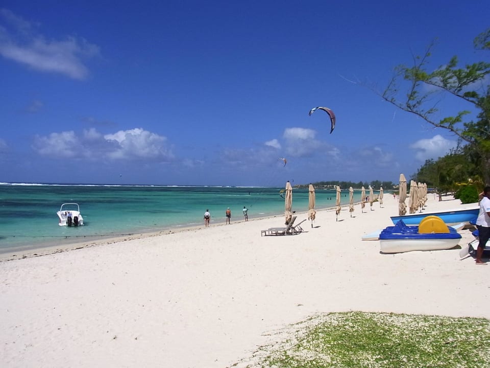 Hotel-Strand Crystals Beach Resort Belle Mare, a member of Radisson Individuals