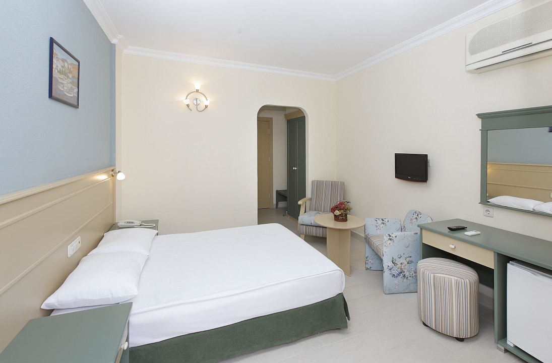 Номер oтеля Golden Age