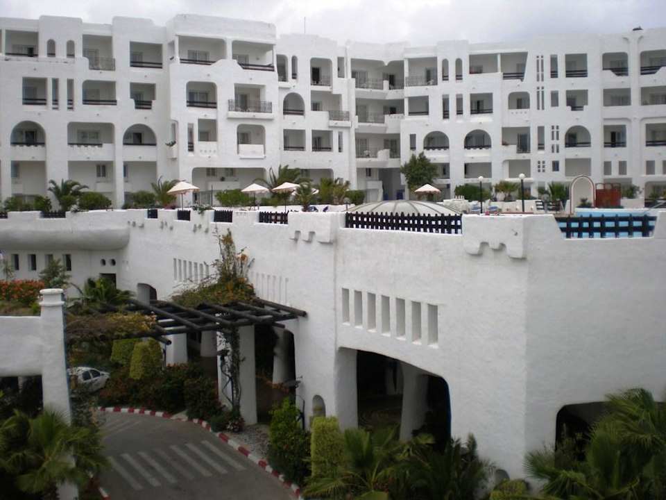 Widok na budynki Hotel Yasmine Beach Resort