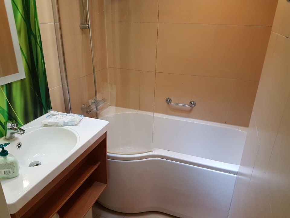 Zimmer Center Parcs De Eemhof