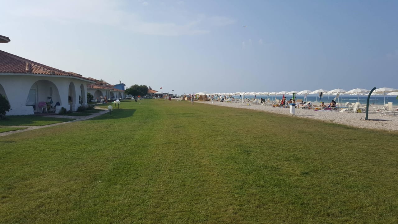 Gartenanlage Fabilia Family Resort Marotta