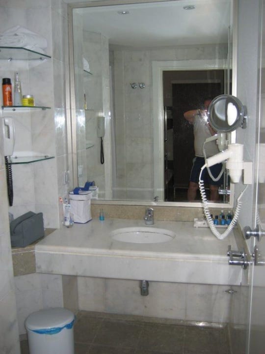 Deel van de badkamer Blue Waters Club