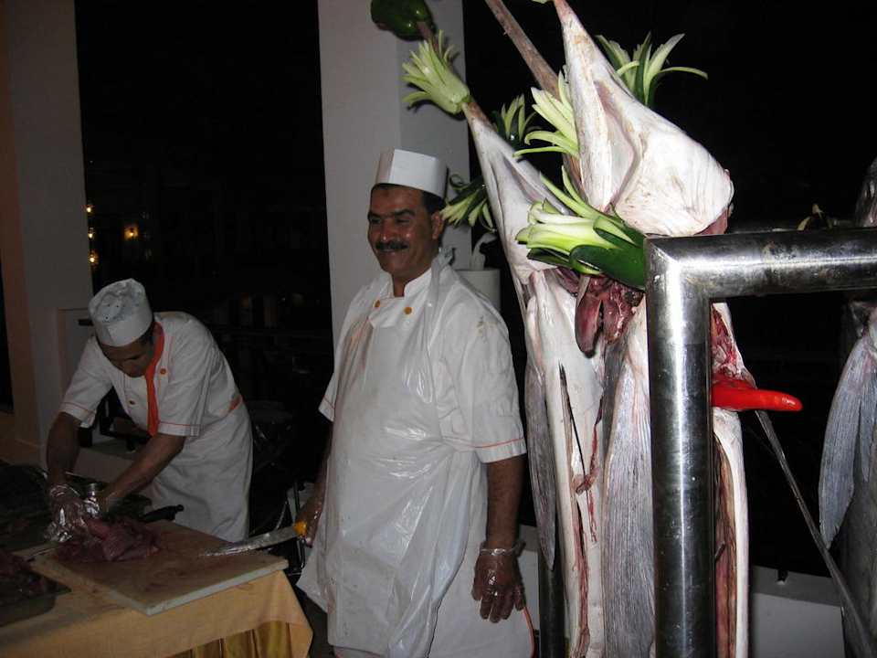 Schwertfisch vor dem Grillen Iberostar Waves Founty Beach
