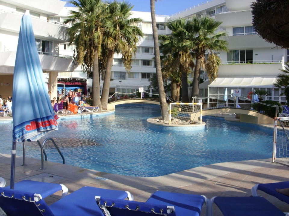 Poolanlage VIVA Eden Lago