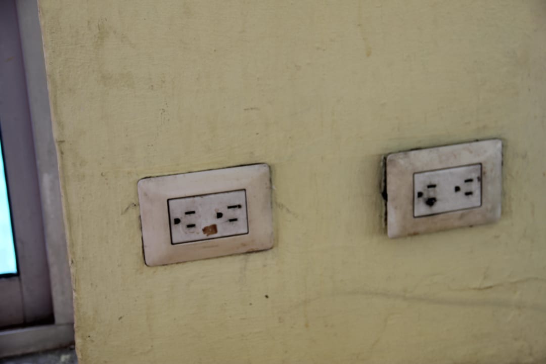 Gniazdka elektryczne Hotel Solymar Beach Resort