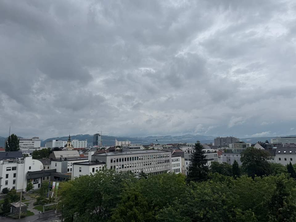 Ausblick Park Inn by Radisson Linz