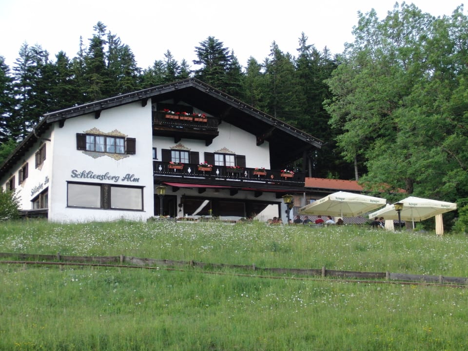 Hotel von außen Hotel Schliersberg Alm