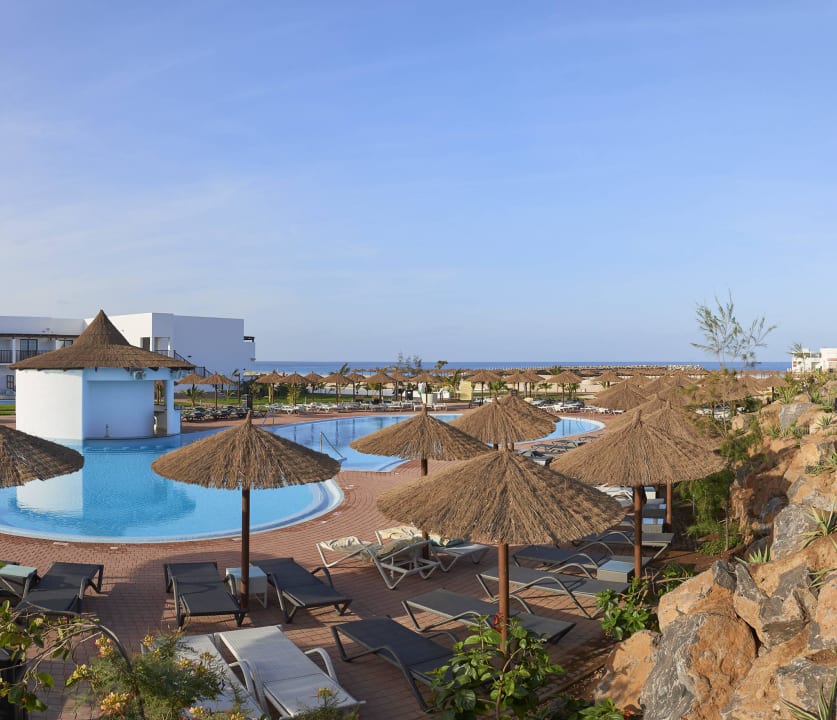 Poolanlage Meliá Laguna Beach