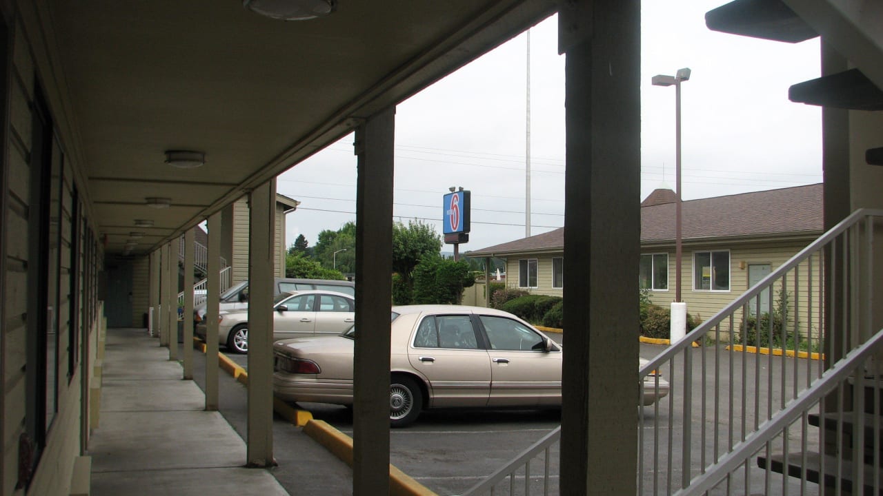 Außenansicht Motel 6 Woodland