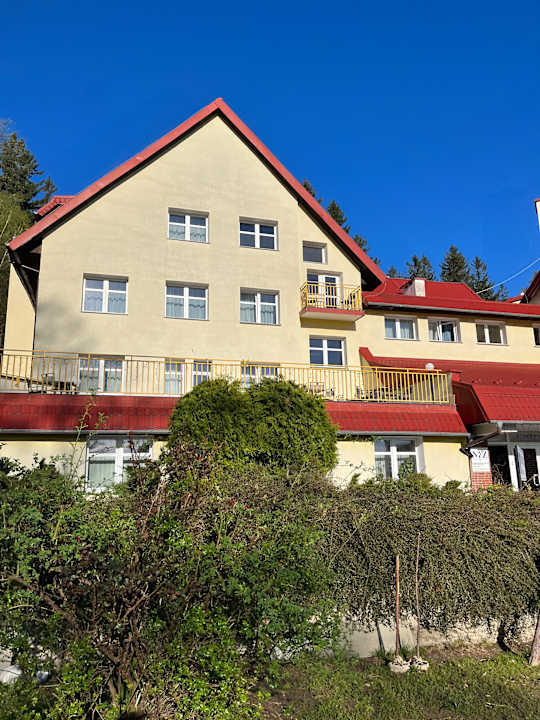 Außenansicht Klinika Młodości Medical SPA