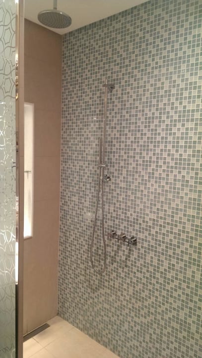 Ebenerdige Dusche Ajman Saray, a Luxury Collection Resort