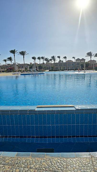 Pool Cleopatra Luxury Resort Makadi Bay