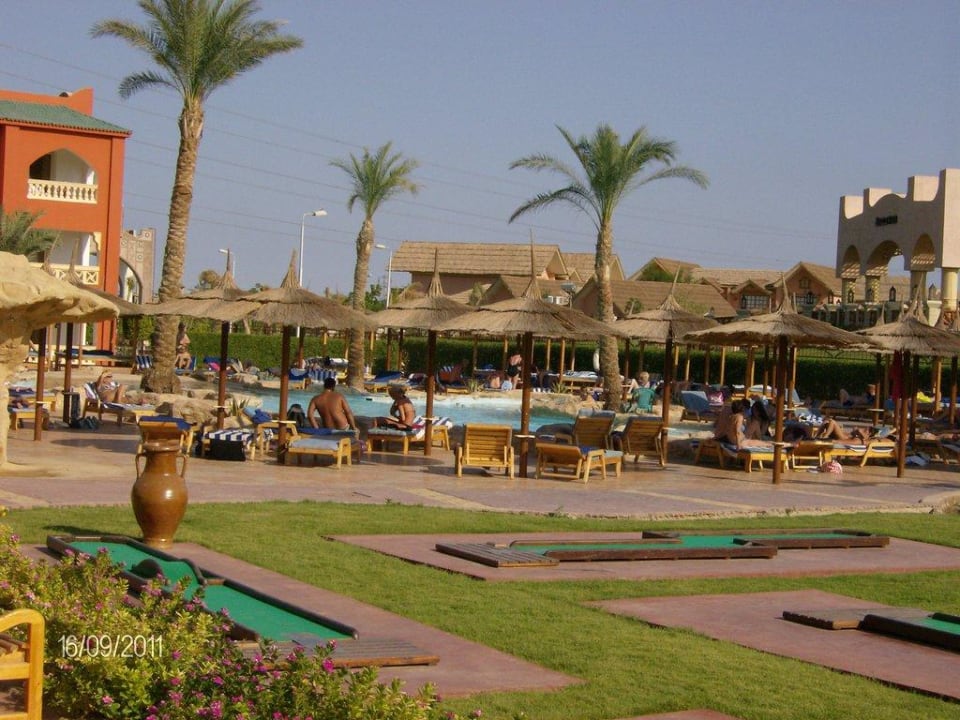 Basen nieaktywny  Pickalbatros Alf Leila Wa Leila Resort - Neverland Hurghada