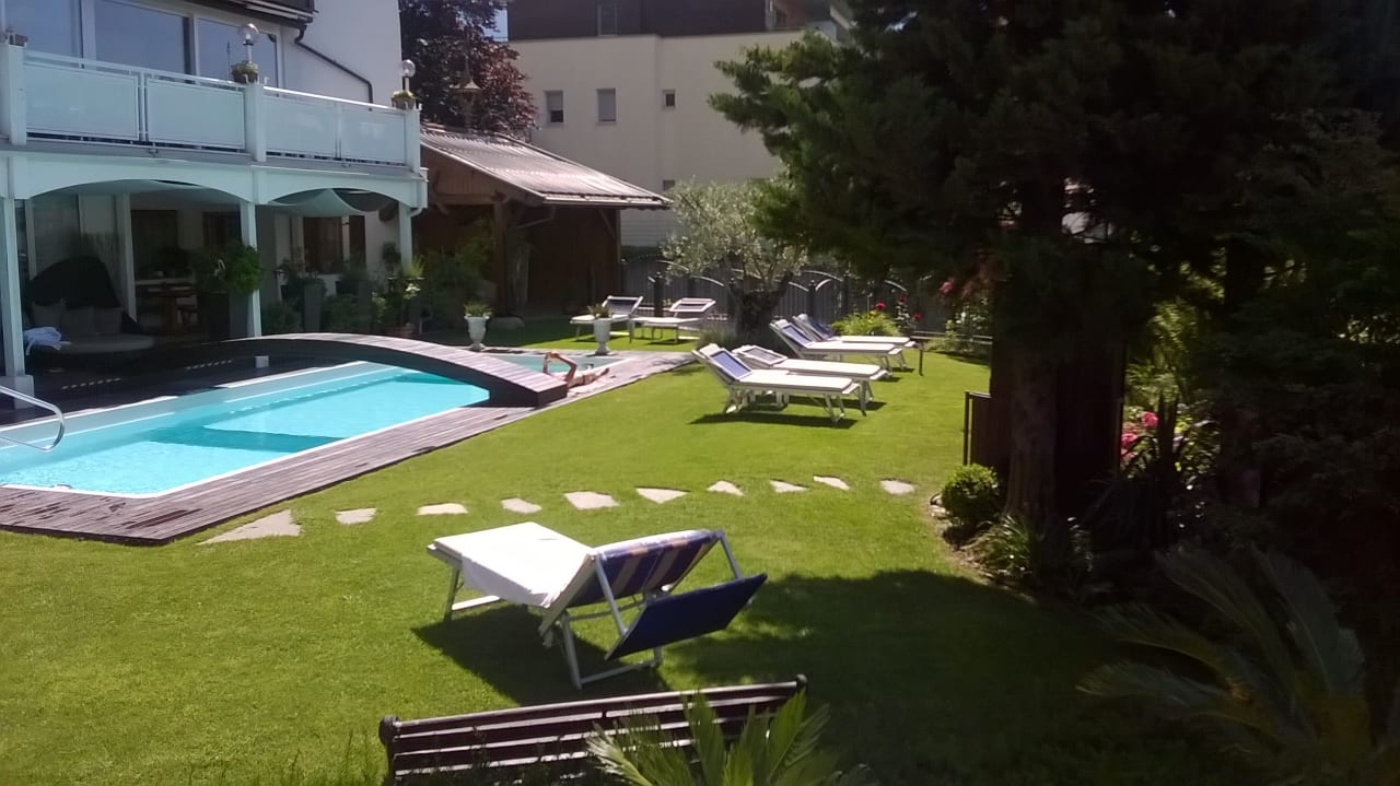 Pool Hotel Alpenhof