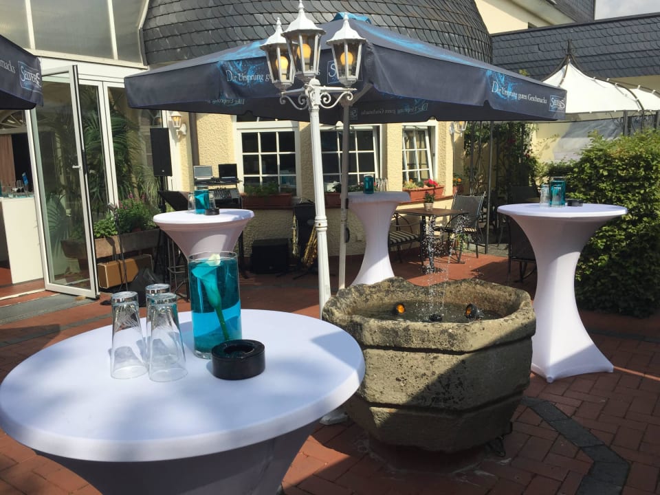 Biergarten  Hotel Zur Krone