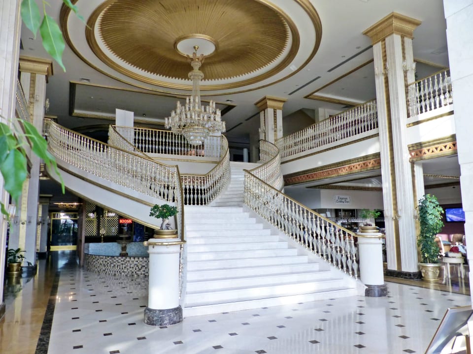Die "berümte" Treppe Diamond Excellence Resort & Spa