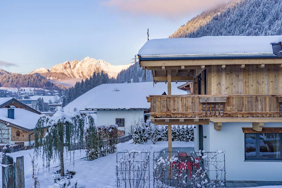 Außenansicht Ferienhaus Chalet Zum Schneider Mascht