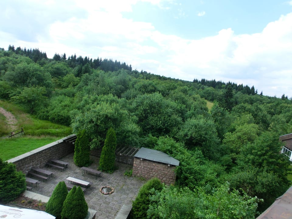 Blick aus unserm Zimmer Hotel Lugsteinhof