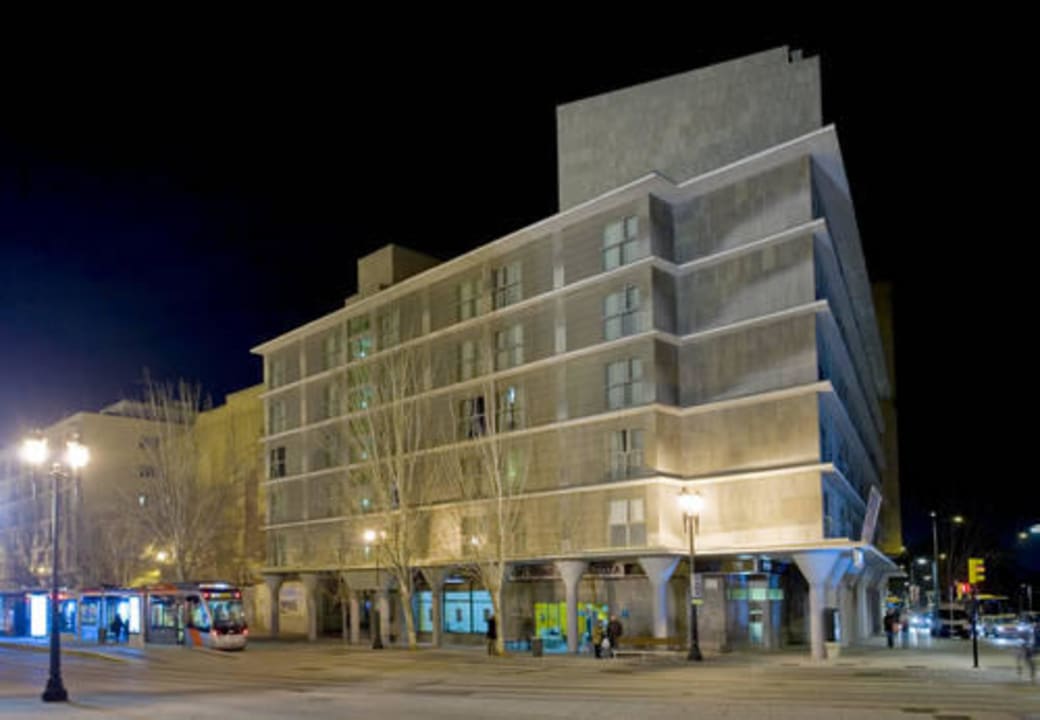 Facade NH Ciudad de Zaragoza