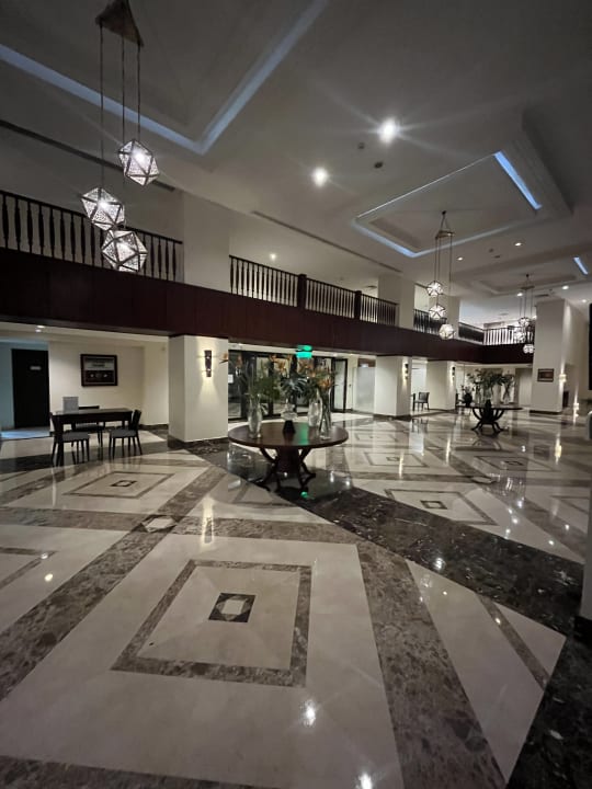 Lobby Steigenberger Aqua Magic