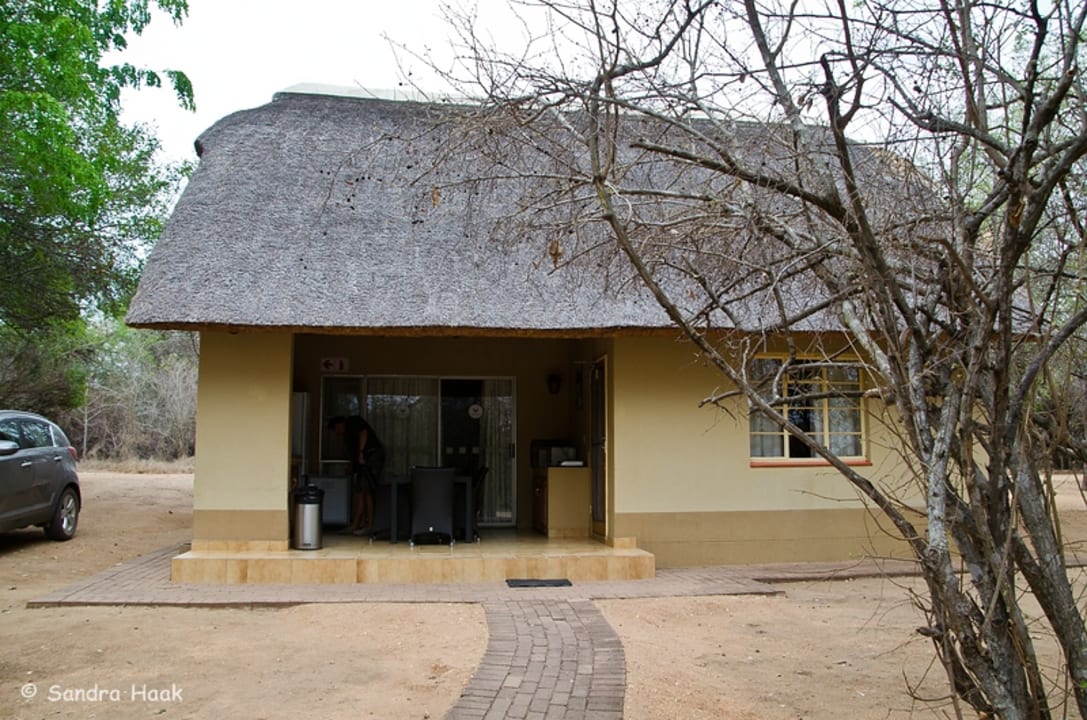 Zimmer Biyamiti Bushveld Camp