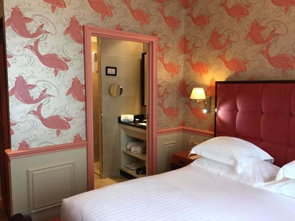 Blick ins Bad Hôtel de Sèze & Spa Bordeaux Centre