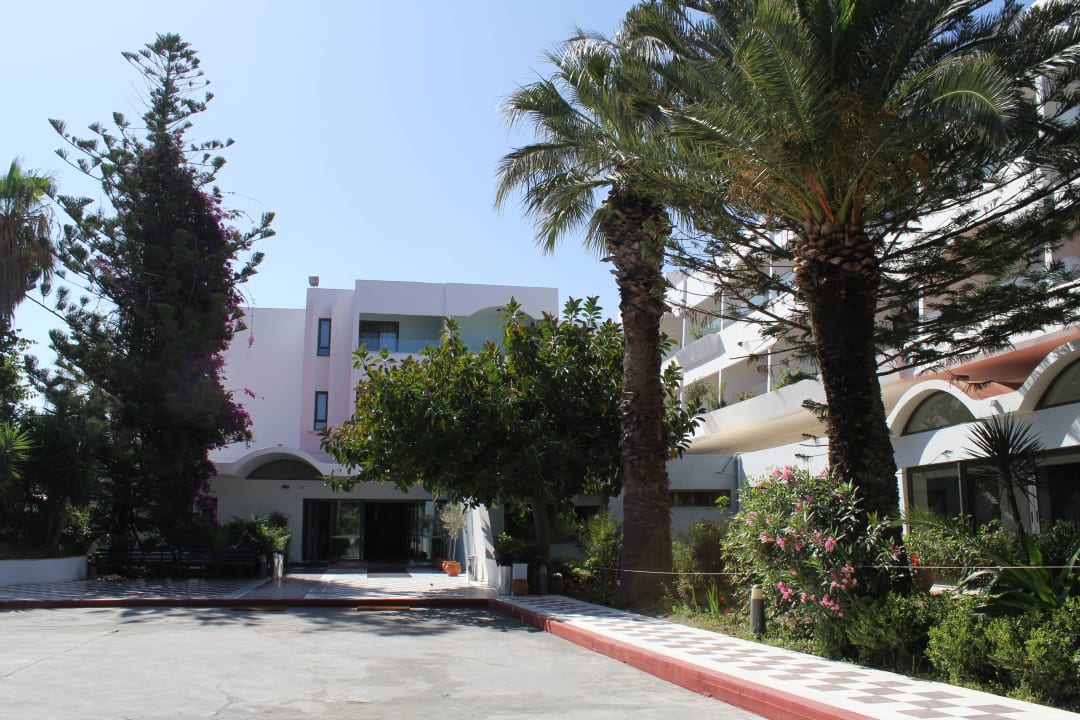 Hoteleingang Hotel Tigaki Beach