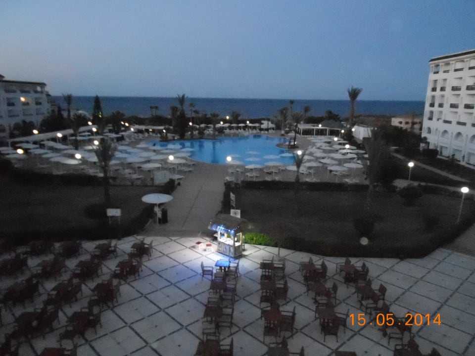 Poll am Abend Hotel El Mouradi Palm Marina