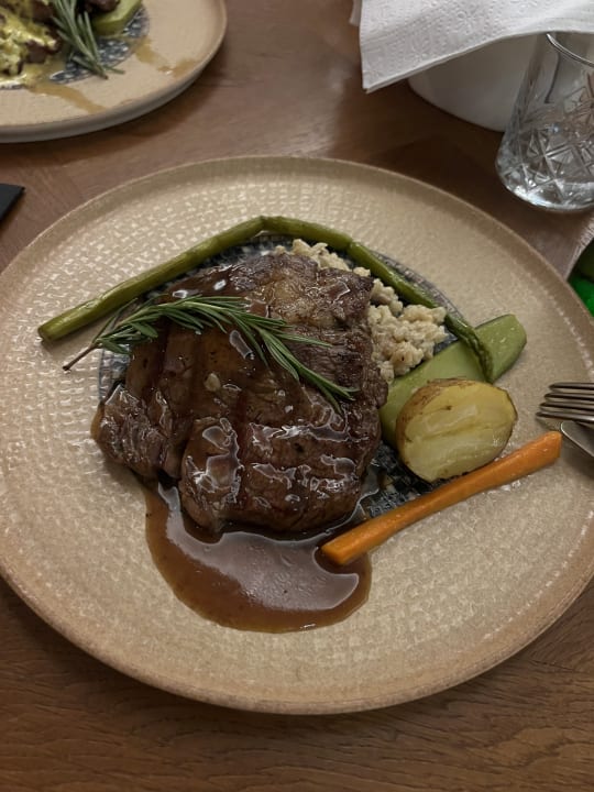 Gastro Rubi Platinum Sign