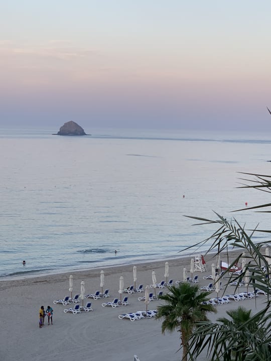 Strand Radisson Blu Resort Fujairah