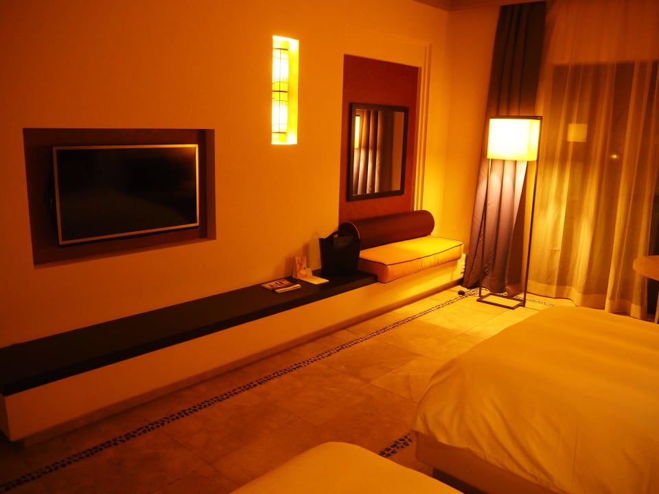 Nur ZDF Salalah Rotana Resort