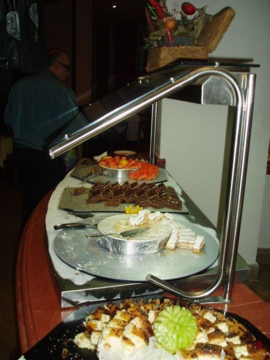 Kuchen als Nachspeise Golden Beach Resort