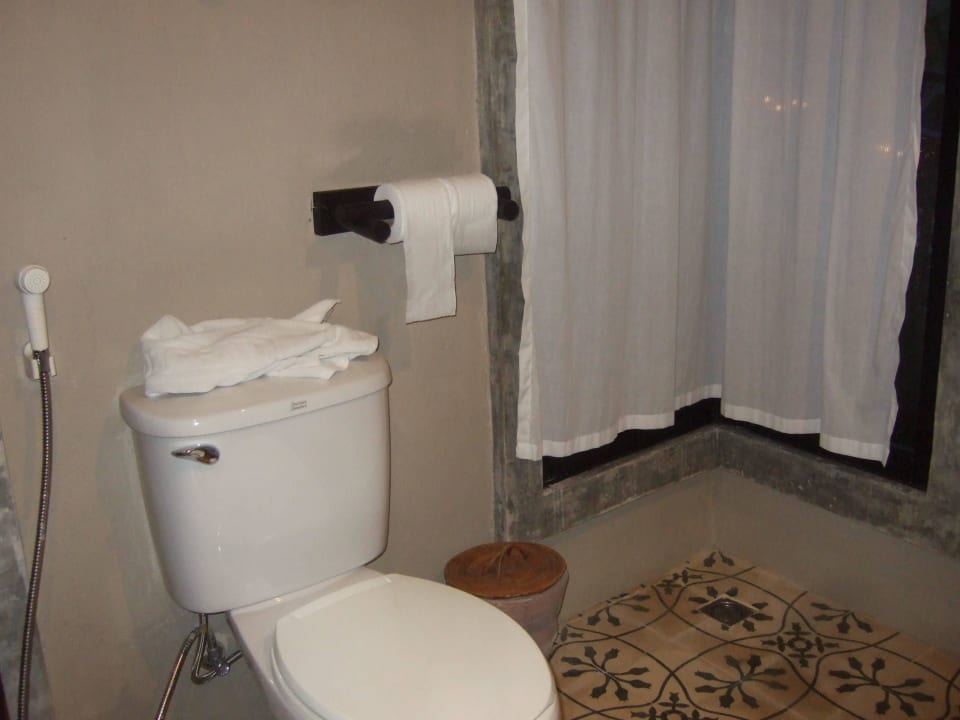Bad mit Toilette Moracea by Khao Lak Resort